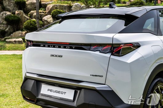 푸조 올 뉴 3008 스마트 하이브리드