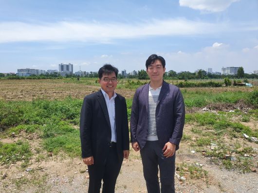 김한진 대우건설 책임(왼쪽), 김승환 대우건설 책임. 2025.7.18/뉴스1 ⓒ News1 조용훈 기자