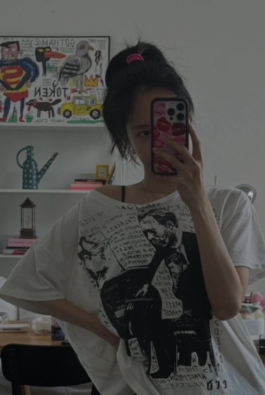 손나은/인스타그램 캡처