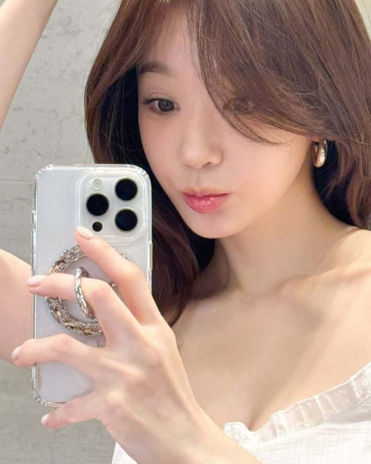 사진=강민경 인스타그램