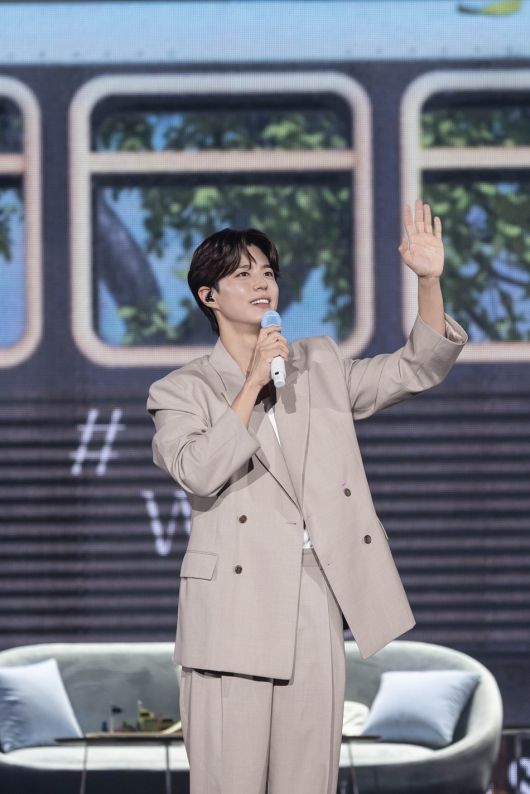 박보검/더블랙레이블