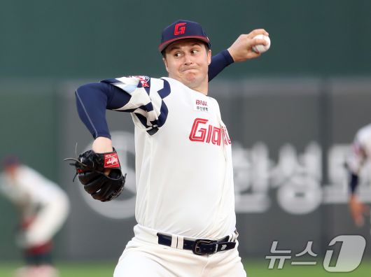롯데 자이언츠는 외국인 투수 터커 데이비슨을 방출했다. 2025.5.7/뉴스1 ⓒ News1 윤일지 기자