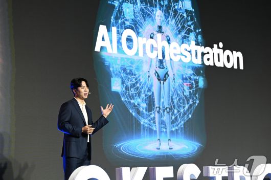 김영광 오케스트로 대표 겸 최고기술책임자(CTO)가 2일 그랜드 인터컨티넨탈 서울 파르나스에서 열린 오케스트로 설루션데이 2025에서 발언하고 있다.(오케스트로 제공)