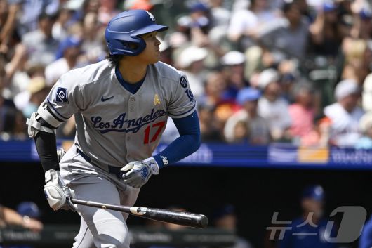 LA 다저스 오타니 쇼헤이가 8일(한국시간) 열린 2025 메이저리그 볼티모어 오리올스전에서 홈런 두 방을 터뜨려 팀의 5-2 승리를 이끌었다. ⓒ 로이터=뉴스1