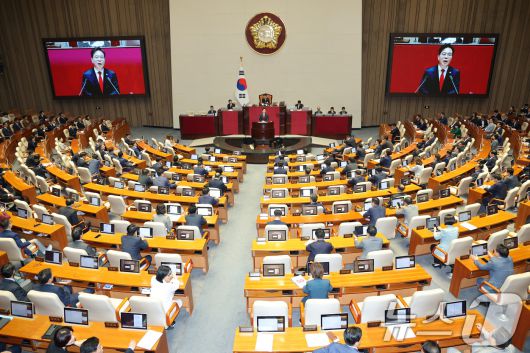 송언석 국민의힘 원내대표가 10일 오전 서울 여의도 국회에서 열린 제429회국회(정기회) 제3차 본회의에서 국정에 관한 교섭단체 대표연설을 하고 있다. 2025.9.10/뉴스1 ⓒ News1 신웅수 기자