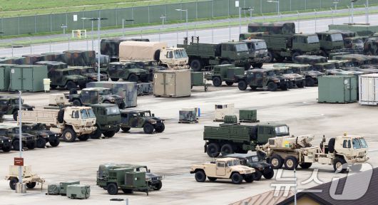 경기 평택시 주한미군기지 캠프 험프리스에 미군 차량이 세워져 있는 모습. 2025.8.26/뉴스1 ⓒ News1 김영운 기자