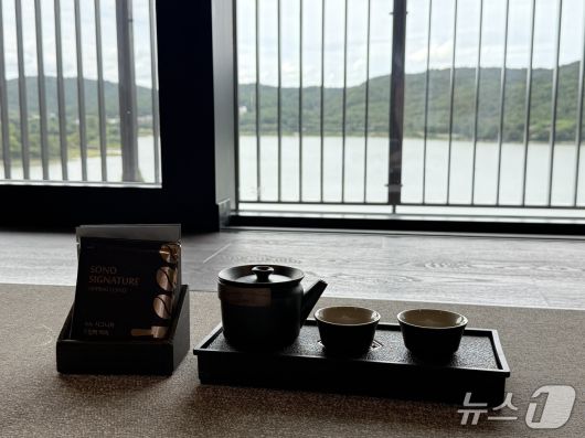 객실에 구비한 다도 세트. 2025.9.18/뉴스1 ⓒ News1 윤슬빈 기자