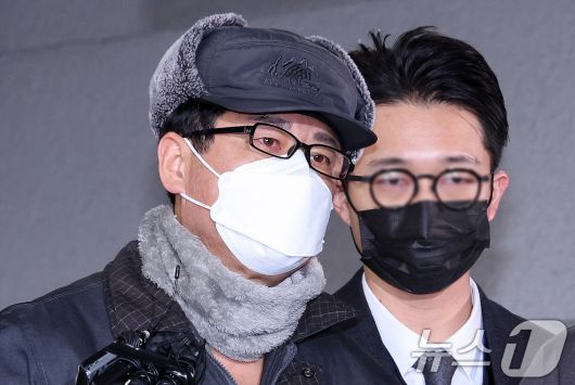 노상원 전 정보사령관(왼쪽). 2024.12.24/뉴스1 ⓒ News1 박지혜 기자