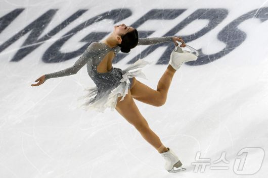 피겨스케이팅 여자 싱글 경기에 출전한 신지아. ⓒ AFP=뉴스1