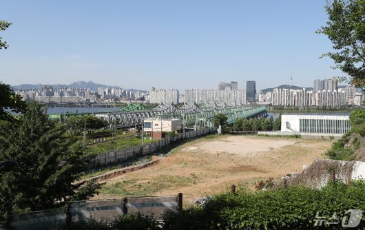 서울의 한 공공주택 부지. (자료사진)뉴스1 ⓒ News1 이승배 기자