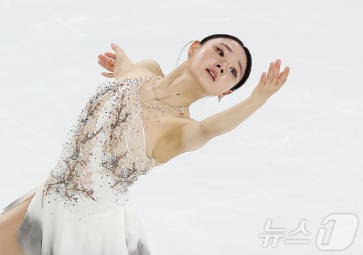 김채연(경기도빙상경기연맹)이 30일 서울 양천구 목동아이스링크에서 열린 2025 KB금융 전국남녀 피겨스케이팅 회장배 랭킹대회 여자 싱글 프리 프로그램 연기를 펼치고 있다. 2025.11.30/뉴스1 ⓒ News1 김진환 기자