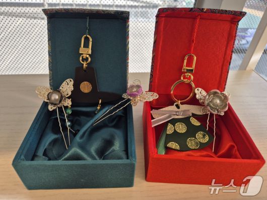 관광두레 전국대회 공식 기념품 경연 대회에서 우승을 차지한 '남도, 빛의 바다' 기념품.(광주 남구 제공) 2025.12.5