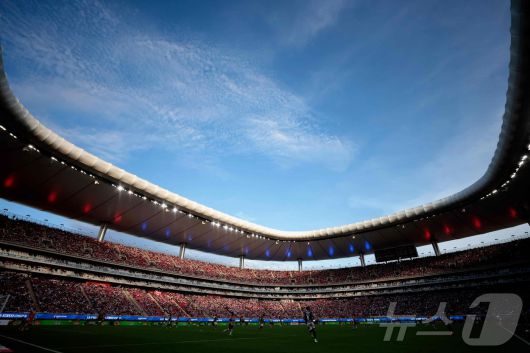 해발 1600m에 자리한 에스타디오 아크론.  ⓒ AFP=뉴스1