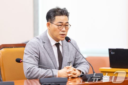 백해룡 경정. 2025.10.27/뉴스1 ⓒ News1 이승배 기자