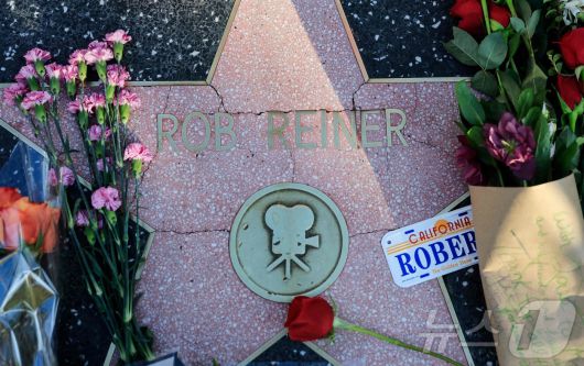 US-ROB-REINER-AND-WIFE-MICHELE-FOUND-DEAD-AT-BRENTWOOD-HOME ⓒ AFP=뉴스1