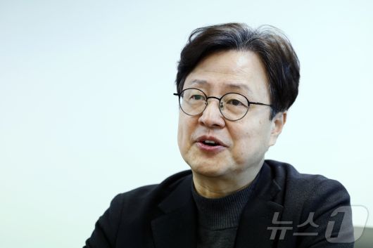 최규완 경희대학교 호텔관광대학 교수가 서울 종로구 뉴스1 본사에서 인터뷰를 하고 있다. ⓒ News1 박정호 기자