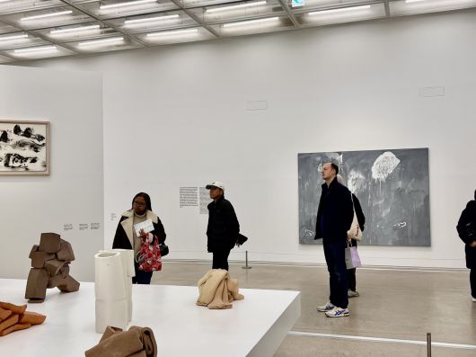 전시장 내 관람 모습 (국립현대미술관 제공)