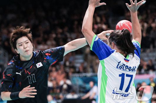 한국 핸드볼 대표팀의 류은희(왼쪽) 2024.7.28/뉴스1 ⓒ News1 박정호 기자