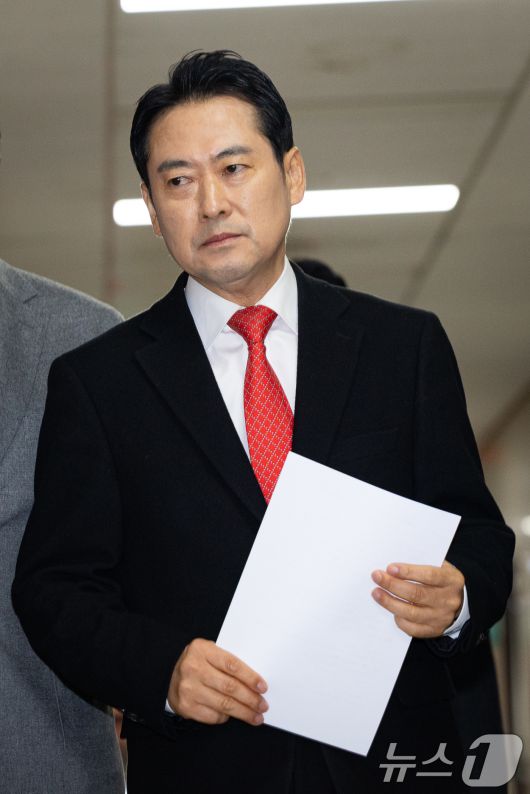 장동혁 국민의힘 대표가 28일 서울 여의도 국회에서 열린 현안 기자간담회에 참석하고 있다. 2025.12.28/뉴스1 ⓒ News1 유승관 기자