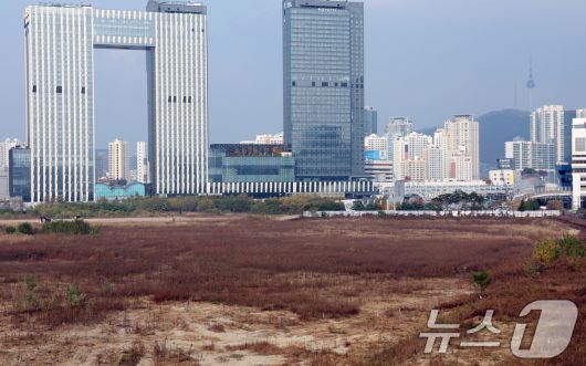 사진은 이날 용산국제업무지구 부지 모습. 2025.11.20/뉴스1 ⓒ News1 김명섭 기자