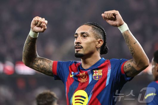 멀티골을 넣은 바르셀로나의 하피냐 ⓒ AFP=뉴스1