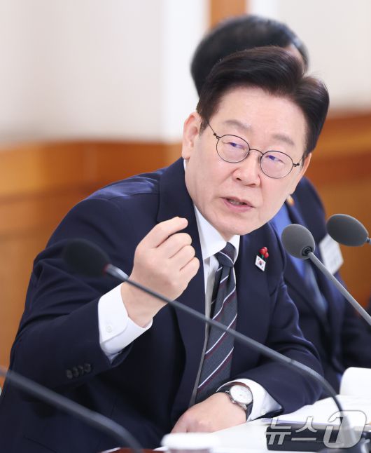 이재명 대통령이 9일 청와대에서 열린 경제성장전략 국민보고회에서 발언하고 있다. 2026.1.9/뉴스1 ⓒ News1 허경 기자