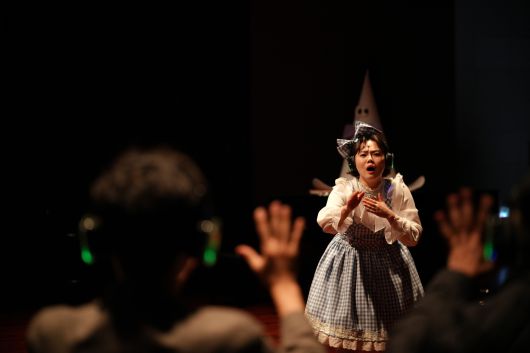 '극장의 도로시' 공연 장면(강동문화재단 제공)