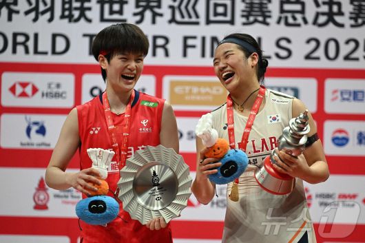 랭킹 2위 왕즈이(왼쪽)을 비롯해 중국의 강호들은 인도오픈 결승에서나 만나게 된다.  ⓒ AFP=뉴스1 ⓒ News1 박지혜 기자