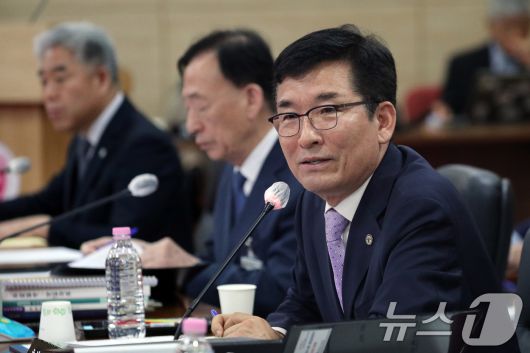 윤건영 충북교육감 ⓒ News1 김용빈 기자