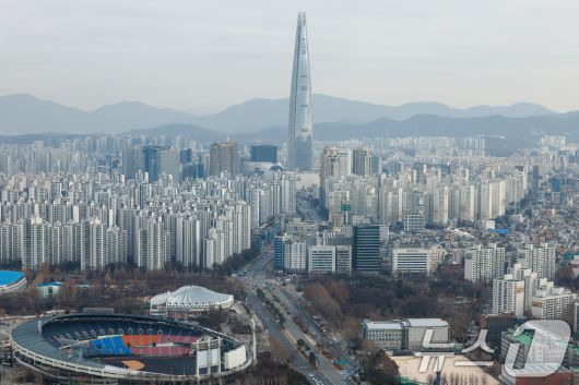 사진은 6일 서울 강남구 트레이드타워에서 바라본 도심 아파트 단지.  2026.1.6/뉴스1 ⓒ News1 안은나 기자