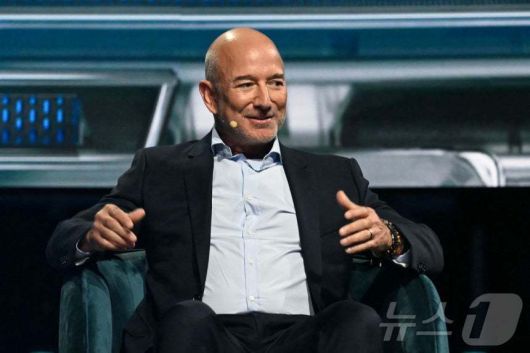 제프 베이조스 아마존 창업자 US-ECONOMY-BUSINESS-FORUM ⓒ AFP=뉴스1