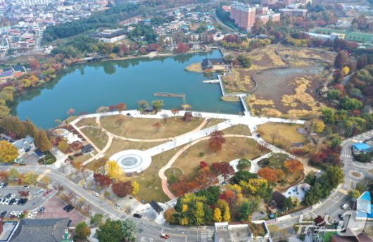 덕진공원 전경.(전주시 제공, 재판매 및 DB 금지)/뉴스1