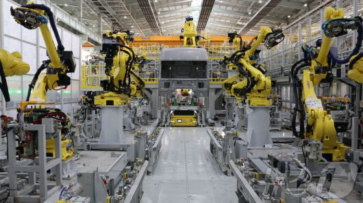 고가반 로봇 활용 AGV 차체 라인 (현대차·기아 제공. 재판매 및 DB 금지) 2025.11.6/뉴스1