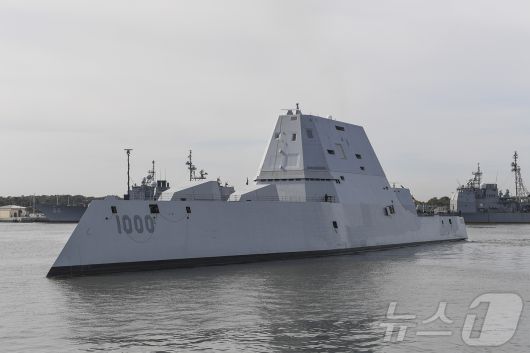 2016년 촬영된 USS 줌월트 <자료사진> ⓒ AFP=뉴스1