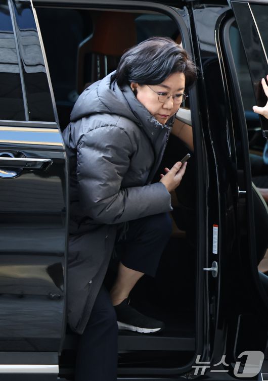 이혜훈 기획예산처 장관 후보자가 22일 오전 서울 중구 예금보험공사에 마련된 인사청문회 준비 사무실로 출근하고 있다. 2026.1.22/뉴스1 ⓒ News1 김도우 기자