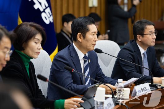 정청래 더불어민주당 대표가 20일 서울 여의도 국회에서 열린 공소청법·중대수사청법 공청회(정책의원총회)에서 모두 발언을 하고 있다. 2026.1.20/뉴스1 ⓒ News1 유승관 기자