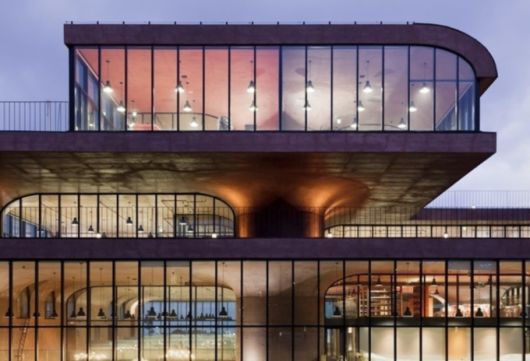 [서울 뉴스핌] 이영란 기자= 조민석 대표가 설계한 제주의 카카오 본사. 2024.01.24 art29@newspim.com