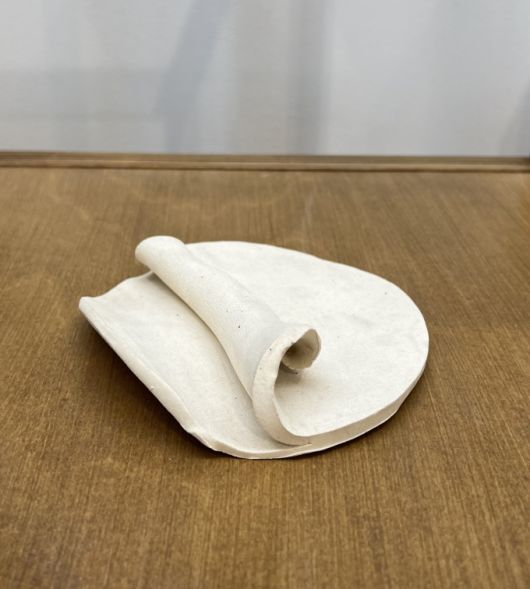 [서울 뉴스핌] '인 다이알로그: 곽인식'전에 출품된  '무제'. 1980. 도기. 유족 소장. [사진=이영란 기자] 2024.02.20 art29@newspim.com