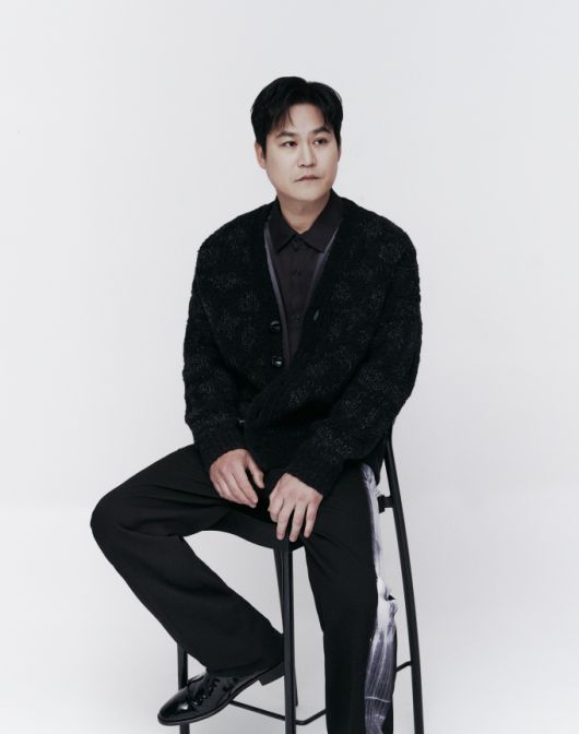 [서울=뉴스핌] 이지은 기자 = 넷플릭스 오리지널 시리즈 '악연'에 출연한 배우 김성균. [사진=넷플릭스]  2025.04.08 alice09@newspim.com