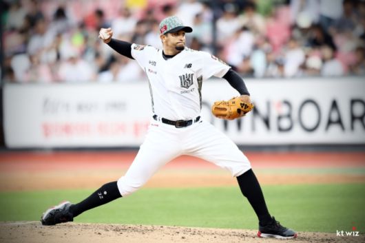 윌리엄 쿠에바스. [사진 = kt]