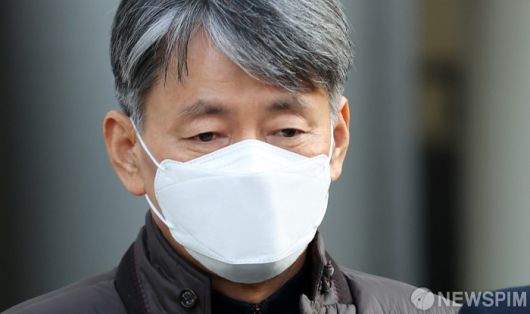 서울중앙지법 형사합의25부(재판장 지귀연)는 오는 16일 오전 10시 내란중요임무종사 등 혐의로 기소된 조지호 경찰청장과 김봉식 전 서울경찰청장, 윤승영 전 경찰청 국가수사본부 수사기획조정관, 목현태 전 국회경비대장의 4차 공판을 연다. 사진은 조 청장이 2024년 12월 13일 오후 서울 서초구 서울중앙지방법원에서 열린 구속 전 피의자 심문(영장실질심사)을 마친 뒤 법정을 나서는 모습. [사진=뉴스핌 DB]