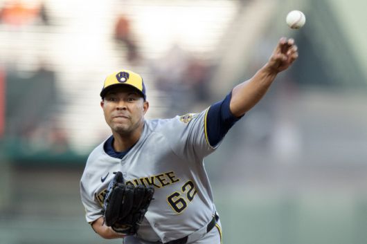 [샌프란시스코 로이터=뉴스핌] 23일 오라클파크에서 열린 밀워키와 샌프란시스코의 경기, 밀워키 선발 호세 퀸타나가 역투하고 있다.  2025.04.23 photo@newspim.com