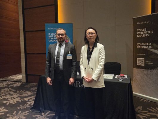 [세종=뉴스핌] 김기랑 기자 = 제레미 주크(왼쪽) 피치 아시아·태평양 국가신용등급 담당 이사가 25일 서울 여의도 콘래드호텔에서 열린 미디어 브리핑에 참석, 질의응답을 하고 있다. 2025.04.25 rang@newspim.com