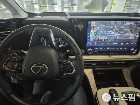 [시흥=뉴스핌] 김승현 기자 = 렉서스 '디 올 뉴 LM 500h' 2025.04.22 kimsh@newspim.com