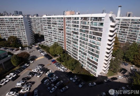 서울 강남구 대치동 은마아파트 단지의 모습. [사진=윤창빈 기자]