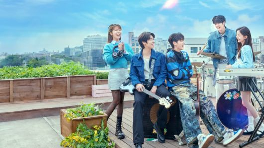 [서울=뉴스핌] 최문선 인턴기자 = 사계의 봄 스틸컷. [사진=넷플릭스] 2025.05.09 moonddo00@newspim.com