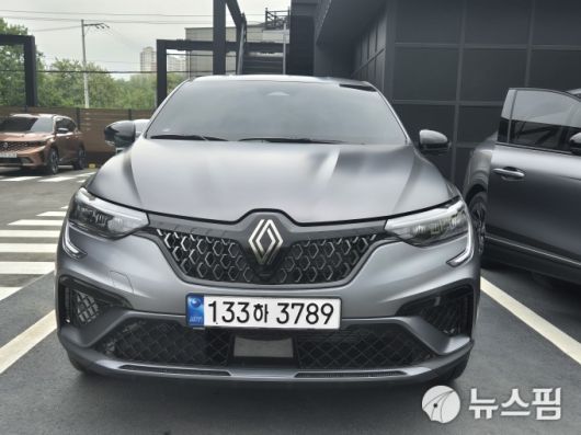 [원주=뉴스핌] 김승현 기자 = 르노코리아 소형 SUV 아르카나 하이브리드 에스프리 알핀(esprit Alpine) 트림 2025.05.21 kimsh@newspim.com