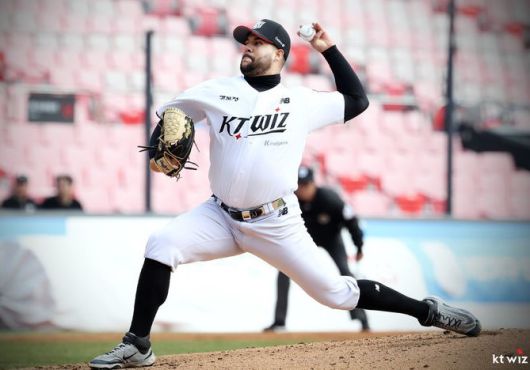 엔마누엘 데 헤이수스. [사진=kt가]