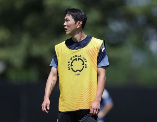 주장 김영권이 미국 현지 훈련장인 샬럿FC의 아트리움 헬스 퍼포먼스 파크에서 연습에 몰두하고 있다. [사진=울산 HD]