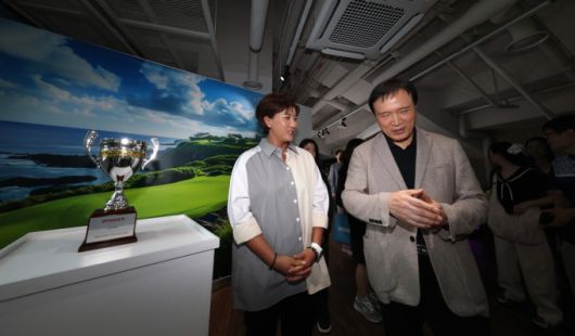 임태희 경기도교육감은 14일 오후 용인특례시에 있는 복합문화공간 '세리박 위드 용인'을 방문해 공유학교 학생이 참여한 '뻔뻔한 버디' 진로 창작 뮤지컬을 관람했다. [사진=경기도교육청]